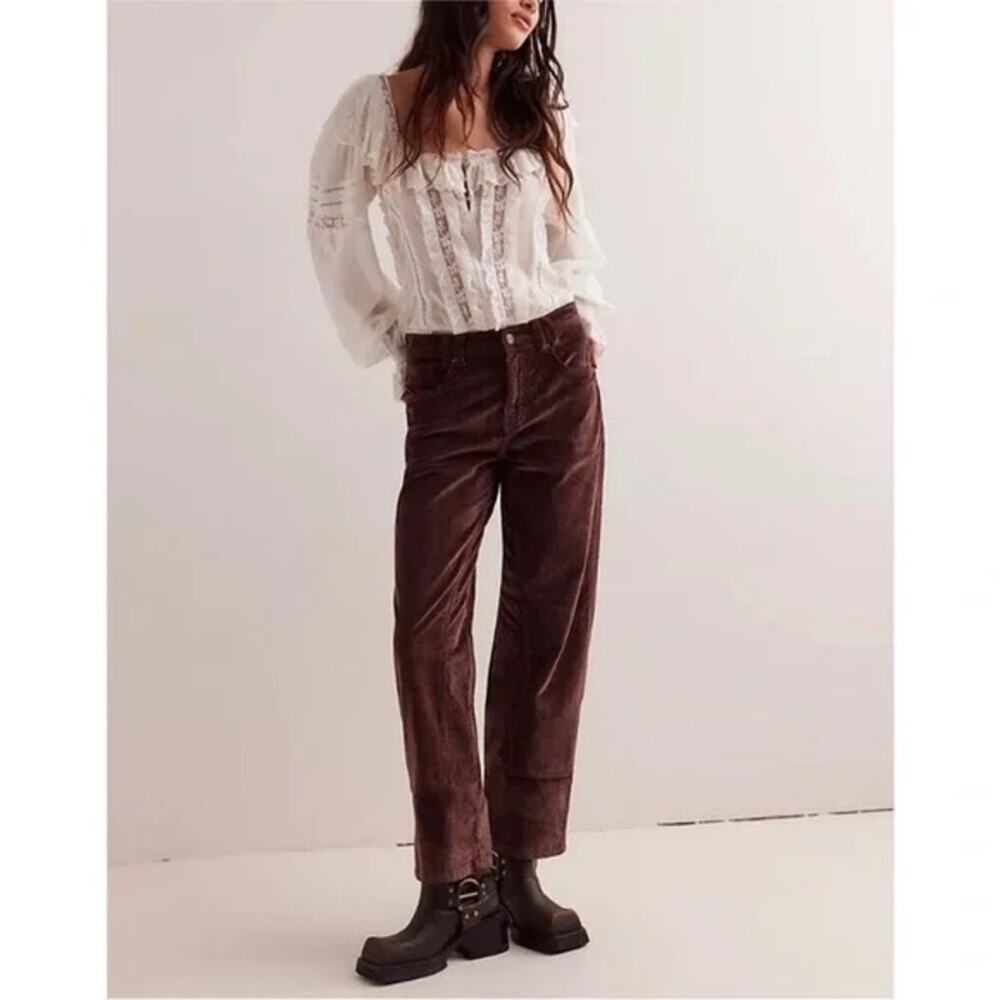 Free People We The Free Risk Taker Corduroy Straight Leg in Chocolate Truffle 28